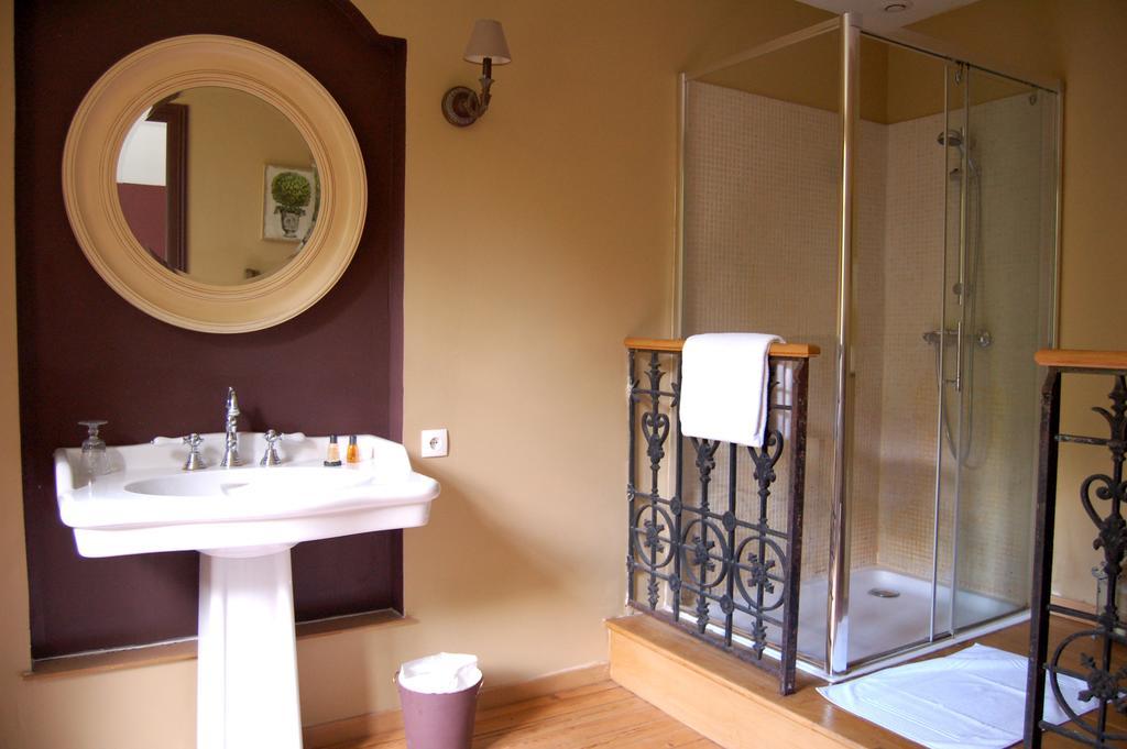 Le Manoir Du Menillet Bed & Breakfast Bornel Стая снимка